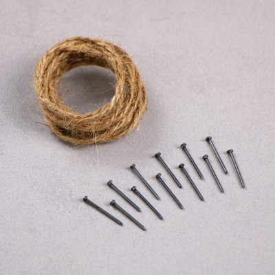 Подарочная коробка "Бандероль" деревянная с гвоздями и веревкой 20×16×15 см Подарочная коробка "Бандероль" деревянная с гвоздями и веревкой 20×16×15 см