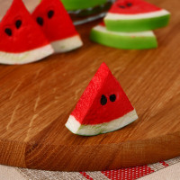 Муляж &quot;Долька арбуза&quot; 5х5 см (фасовка 20 шт) (20 шт.)