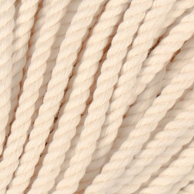Шнур крученый х/б 3-прядный 3 мм 20м Шнур крученый х/б 3-прядный 3 мм 20м