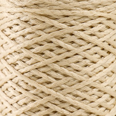 Шнур для вязания 100% полиэфир 1мм 200м/75±10гр (04-бежевый) Шнур для вязания 100% полиэфир 1мм 200м/75±10гр (04-бежевый)