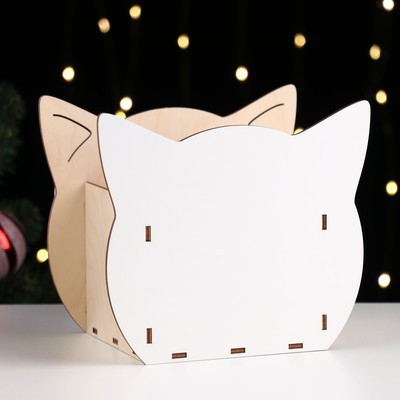 Кашпо деревянное для цветов и подарков "Котик"с аппликацией, белое, 18,8х12,8х16,7 см Кашпо деревянное для цветов и подарков "Котик"с аппликацией, белое, 18,8х12,8х16,7 см